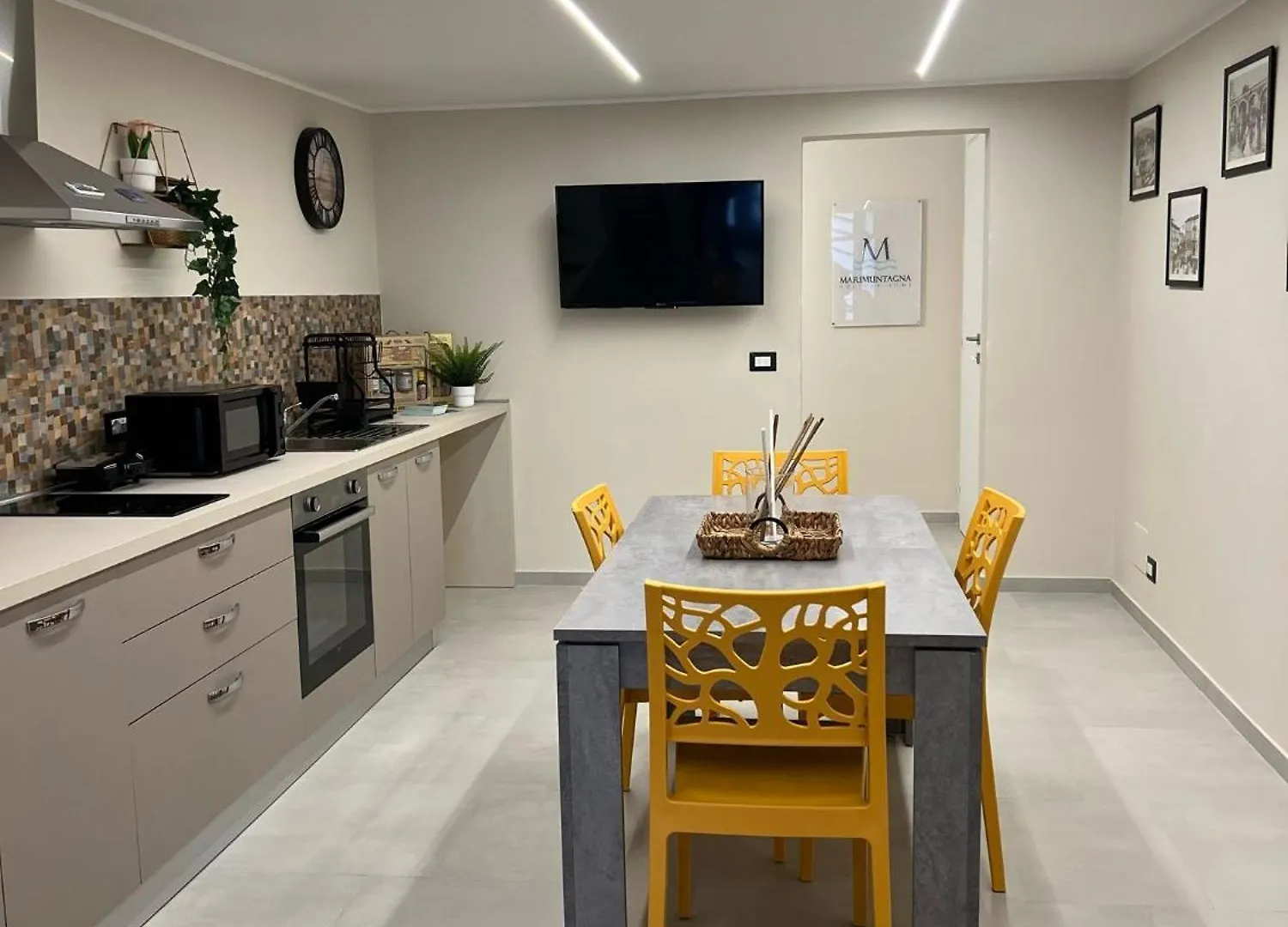 Villa Marimuntagna Aeroporto di Catania Fontana Rossa